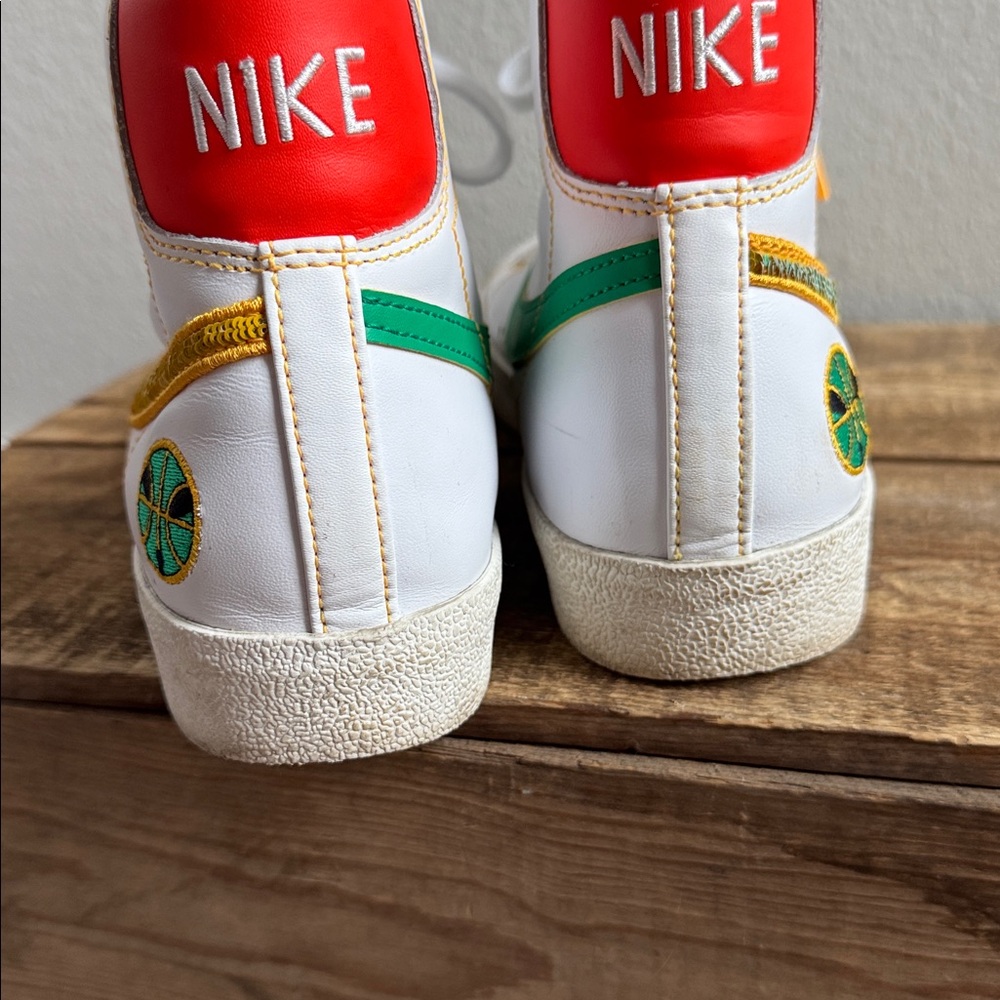 Nike Blazer Mid 77 Raygun Reversible Sequin Lace Up Sneaker size women’s 7.5 - Picture 6 of 9
